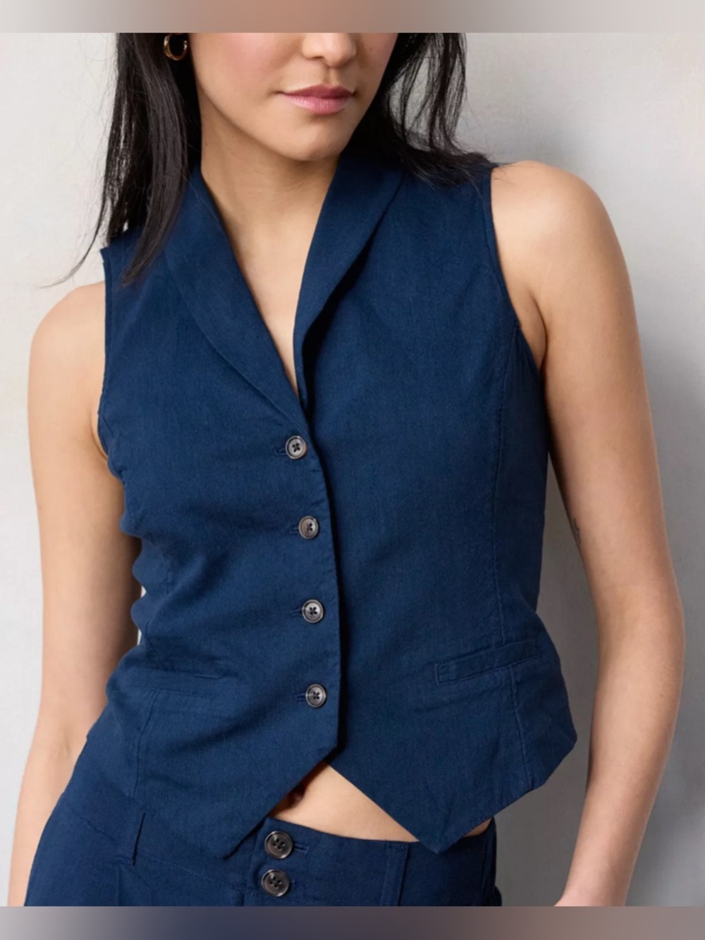 LC Lauren Conrad Slim Fit Button Down Collared Vest